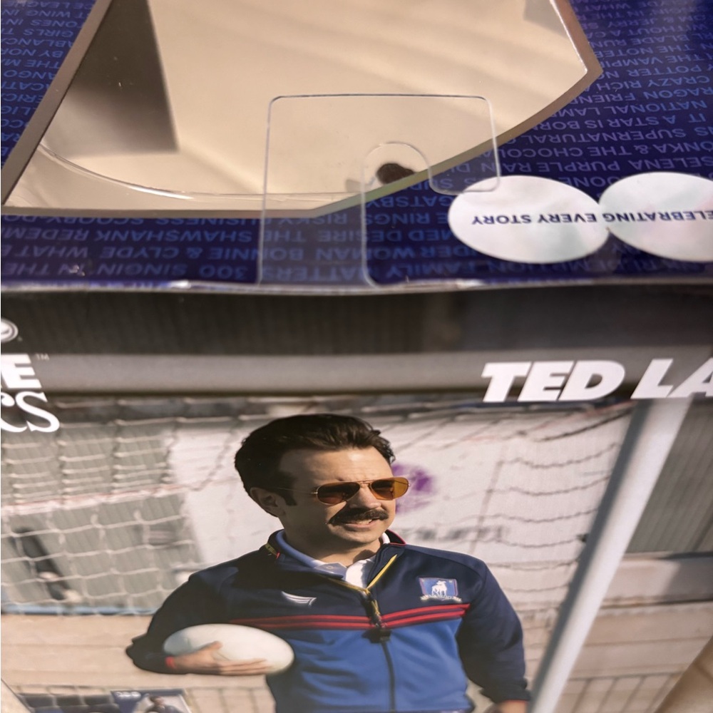 Warner Bros. Limited Edition Ted Lasso Figure with Soccer Ball! Collector’s item - Picture 3 of 3